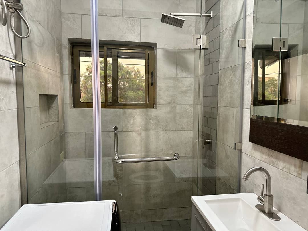 Gallery image 50952